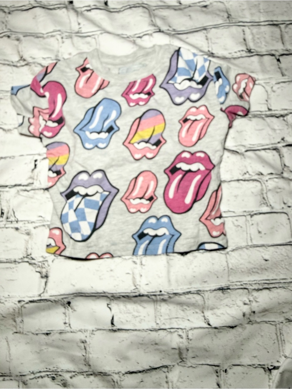 The Rolling Stones too. Size 2T
